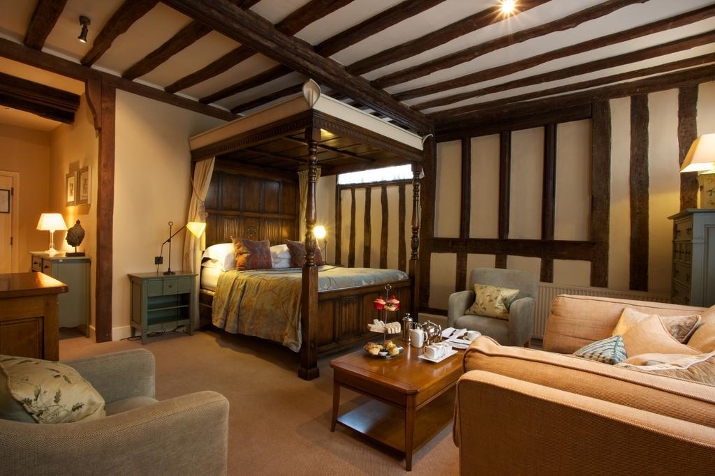 Kamer met Queensize Bed